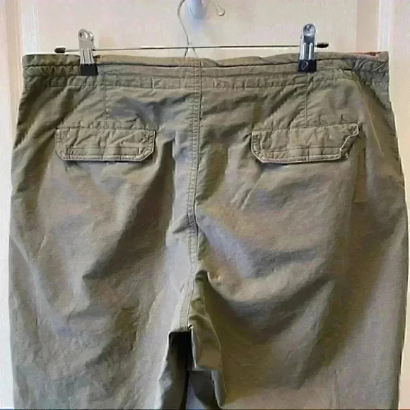 Columbia Hiking Pants Cropped Capri Khaki Green Size Large Petite - Picture 9 of 16